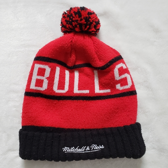 Chicago Bulls Beanie - Picture 4 of 12